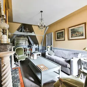 Parc Royal Apartment Paris